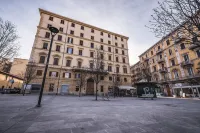 五漁村蓋特威旅館 Castello Di Coderone附近的飯店