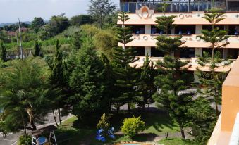 Hotel Surya Indah Batu Malang