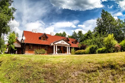 Hotel Dworek Wapionka