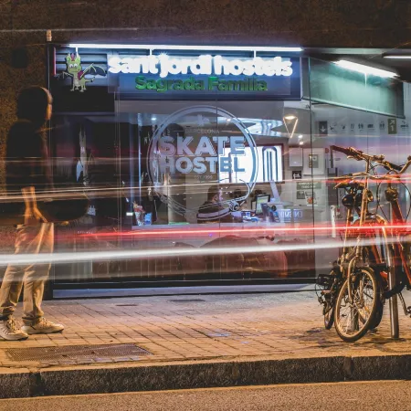 Sant Jordi Hostels Sagrada Familia