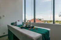 Arthama Hotels Makassar - spa