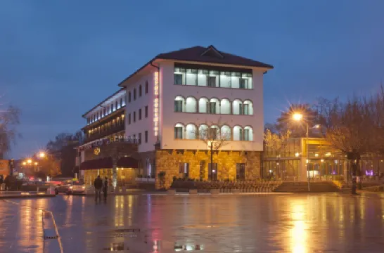Hotel Dukagjini  otelleri