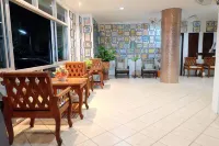 Lomsabai Apartments