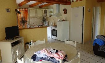 House with One Bedroom in Saint-rémy-De-Provence, with Wonderful Mount