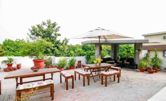 Thikana Delhi ( Boutique B&B)