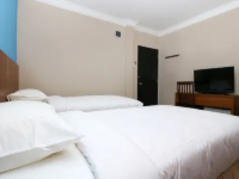 Safina Inn Syariah Sekupang Batam Hotels in Sekupang