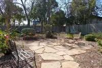Comal Inn