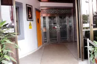 Garden City Marriott Hotel