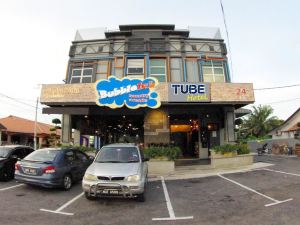 OYO 90899 Tube Hotel Melaka