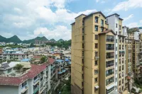 Homeinn Selected Hotel (Guiyang Huaxi Park Guizhou University) - غرفة مطلة على الجبل