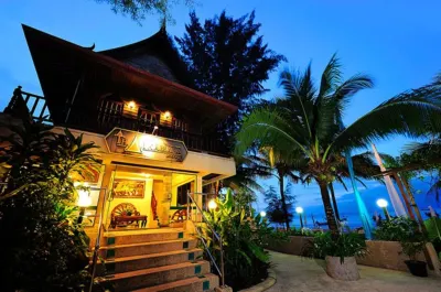 泰卡瑪拉海濱飯店 卡馬拉海灘附近的飯店