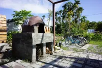 Celine's B&B Hotels in Fenglin Town