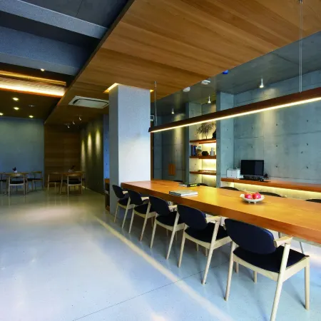 Wood Whispering Residence Отели рядом с достопримечательностью «Форт Аньпин»