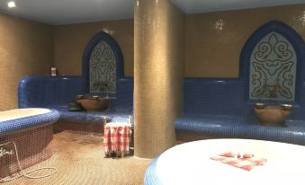 Borovets Hills Ski & Spa - Half Board