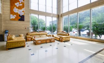 GreenTree Inn Jiangsu Zhenjiang Danyang Development Zone Municipal Government Business Hotel