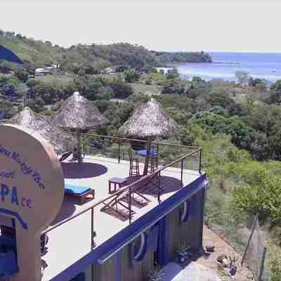 Le Grand Bleu Hotel Exterior