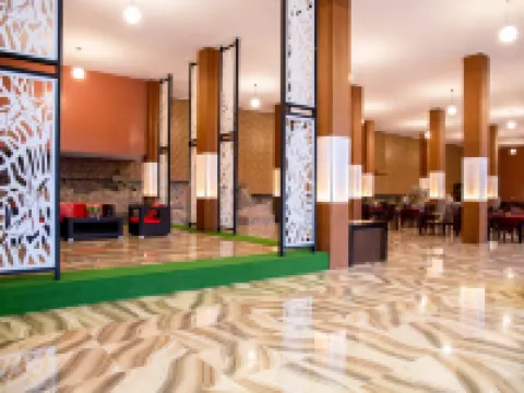 พีพี คลิฟ บีช รีสอร์ท โรงแรมในเกาะพีพี