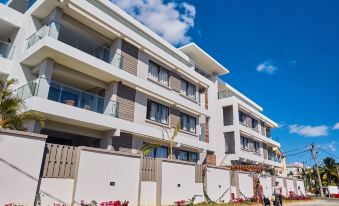 Liberty Drive Apartments and Penthouses - Housity