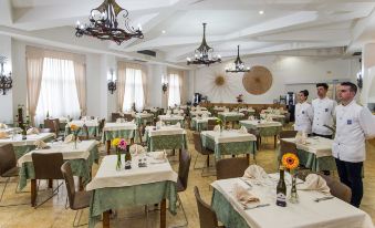 Joli Park Hotel - Caroli Hotels