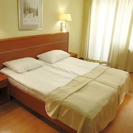 Benczur Hotel