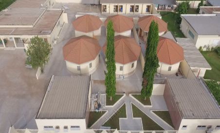 Villa des Hotes - Housity