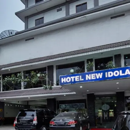 Hotel New Idola