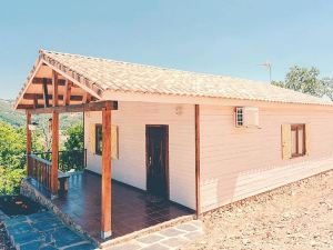 House with 2 Bedrooms in Cañamero, with Wonderful Mountain View, Pool