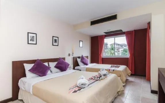 ห้องซูพีเรียร์ เตียงใหญ่ 1 เตียง