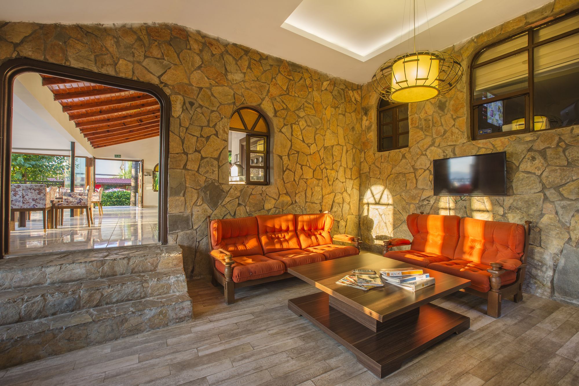 La Finca Hotel