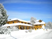 Auberge la Ferme de Ferrières Các khách sạn ở Seyssel