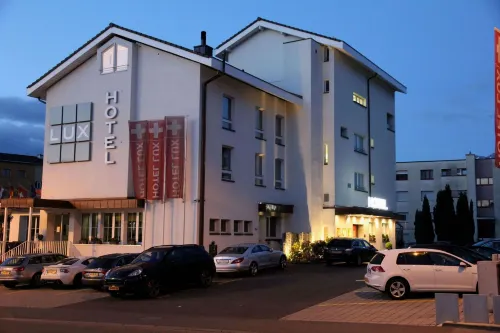 Businesshotel Lux - parking