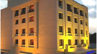 hotel-kalyan-residency