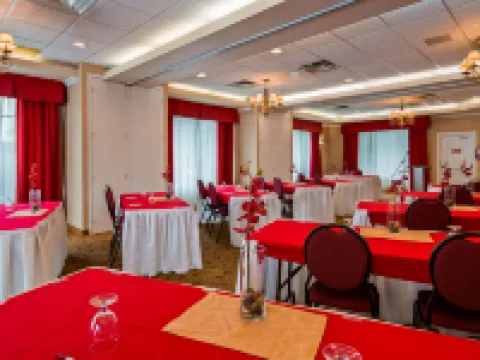 Best Western Plus Regency Inn  Conference Centre Hotels in Abbotsford