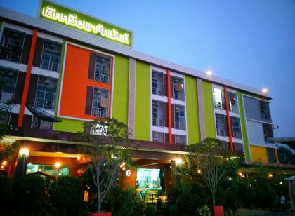 Lert Sri Hotel