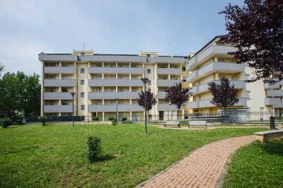 HQ Aparthotel Milano Inn - Smart Suites Các khách sạn ở Cinisello Balsamo