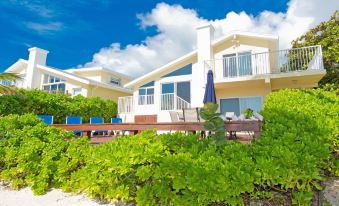 Caribbean Paradise by Cayman Villas