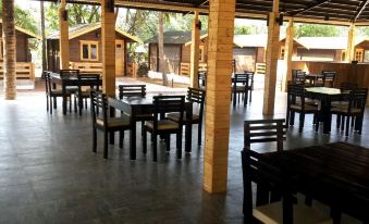 Kudle Ocean Front Resort - Housity