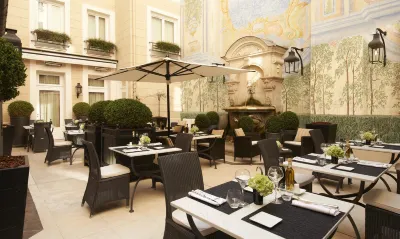 Castille Paris – Starhotels Collezione Hotels in Paris