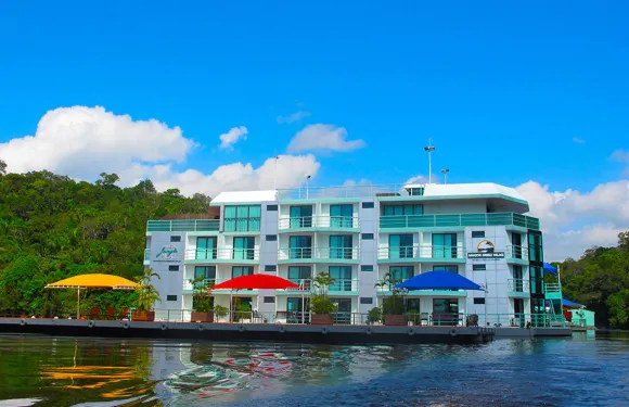 烏亞拉亞馬遜度假村