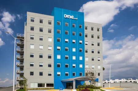 One Puebla Serdan Отели в г. Пуэбла