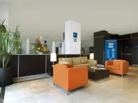 One Toluca Aeropuerto Hotels in Toluca