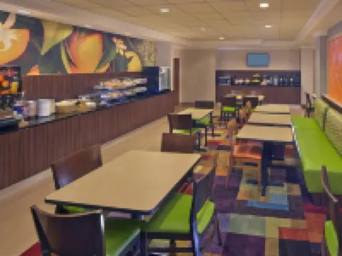 フェアフィールド イン アンド スイーツ バイ マリオット ボカラトン ボカラトンのホテル