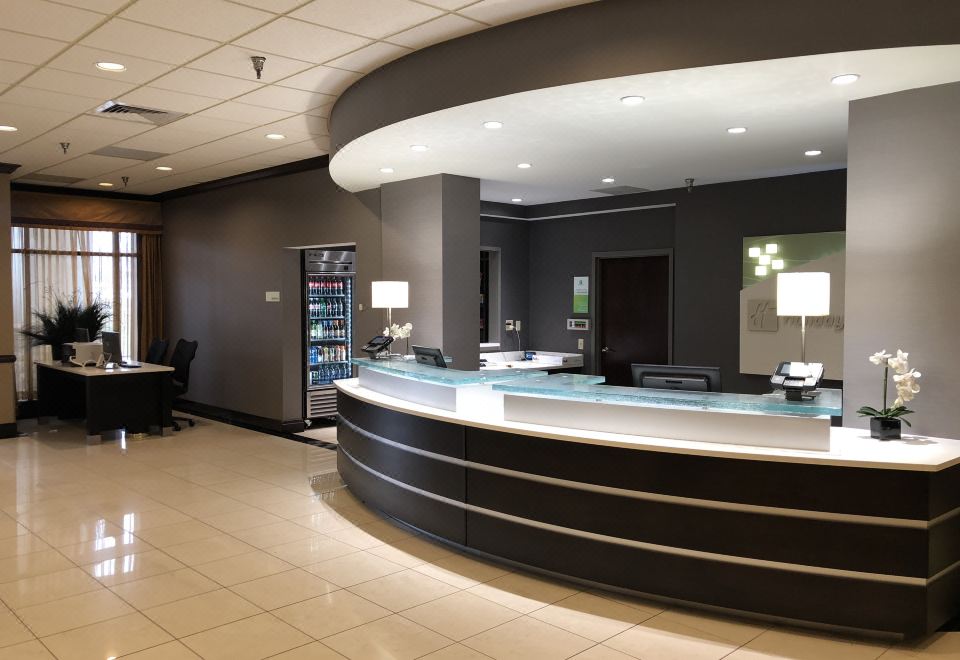 Holiday Inn Youngstown-South - Boardman Over view