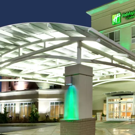 Holiday Inn & Suites BECKLEY by IHG