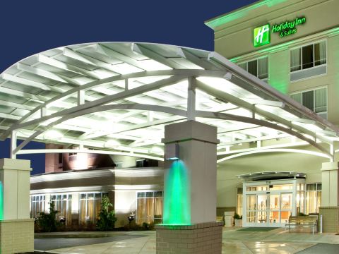 Holiday Inn & Suites Beckley