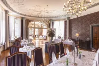 Das Wolfsbrunn Hotels in Zwonitz