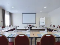 Campanile Lille Sud - Seclin Hotels in Gondecourt
