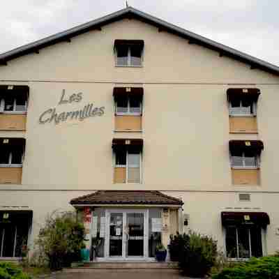 Logis Hôtel-Restaurant les Charmilles Hotel Exterior