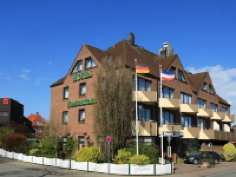 Ruser's Hotel Hotels in Schonberger Strand