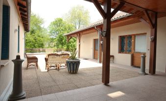 Le Victor Hugo - Hôtel et Restaurant - Logis Hôtels